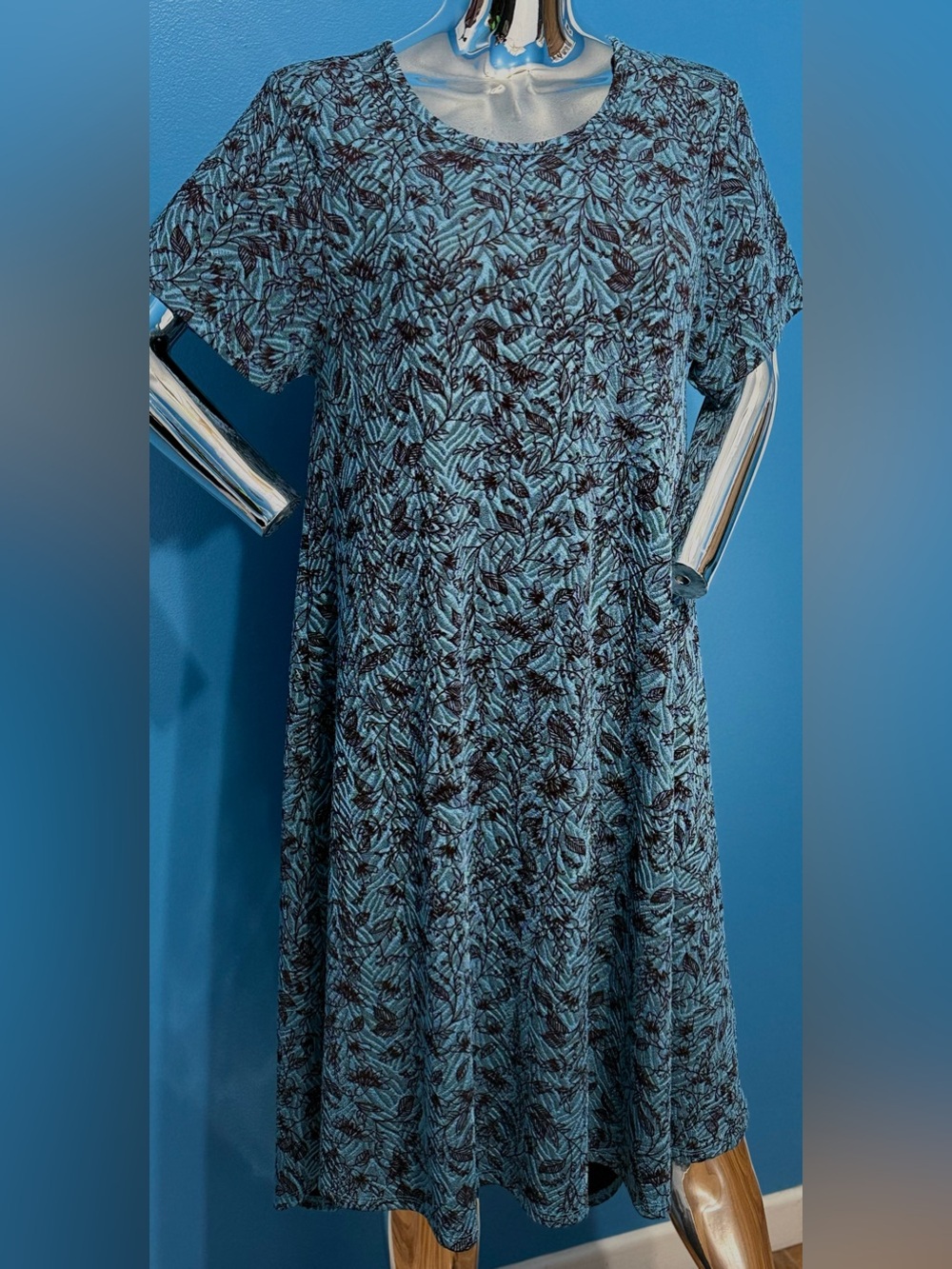 LuLaRoe Blue and Black Floral High Low Midi Dress L